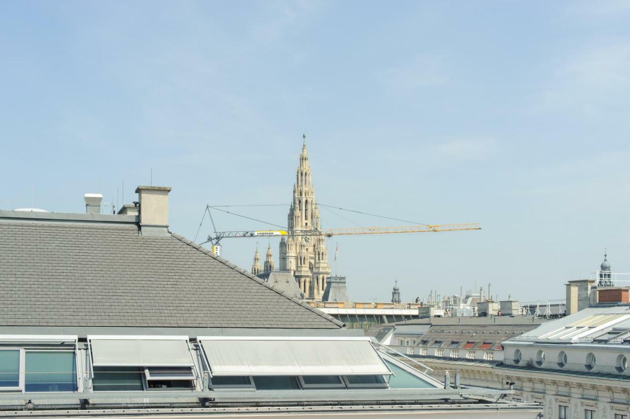 Central Living Apartments - Rathaus Виена Екстериор снимка